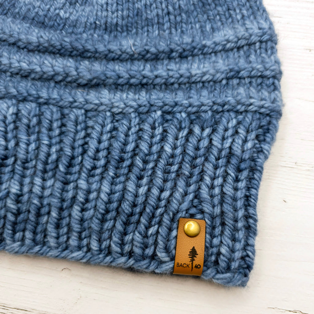 Luxe Line Autumn Winds Beanie (Stone Blue) | Adult