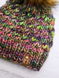 Luxe Line Emilia Beanie (Arco Iris) | Adult