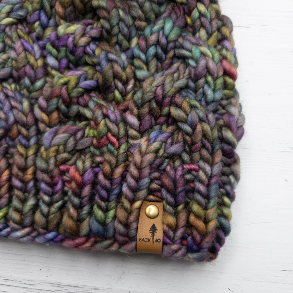 Luxe Line Braided Cable Beanie (Arco Iris) | Adult